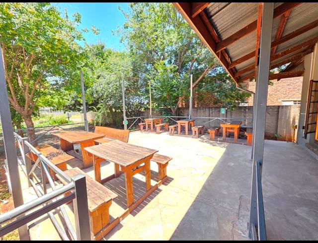 BUSINESS FOR SALE IN HENLEY-ON-KLIP